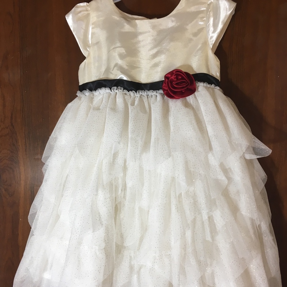 Ivory formal toddler dress size 3T